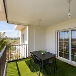 Campo De Golf, Piscina Y Padel